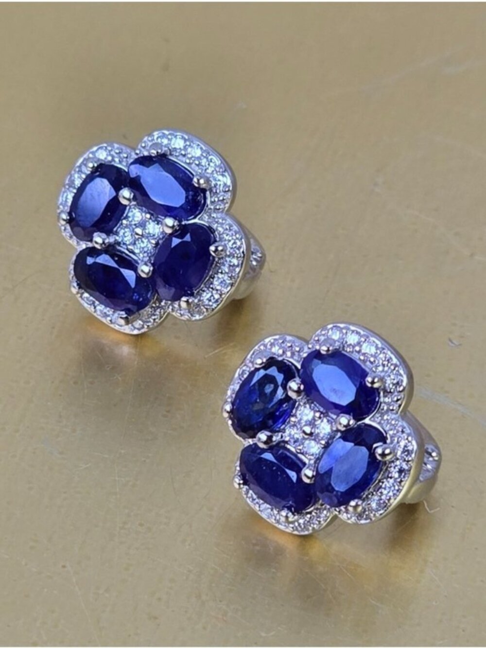 925 Sterling Silver Flower Earrings with Natural Sapphire & Cz